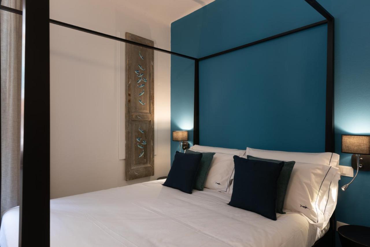 L'Emporio Rooms Манарола Екстериор снимка
